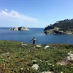 BADINE BEACH Refait à neuf Qualité Premium Balnéo Clim Piscine Hyères