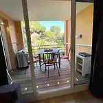 BADINE BEACH Refait à neuf Qualité Premium Balnéo Clim Piscine Appartement